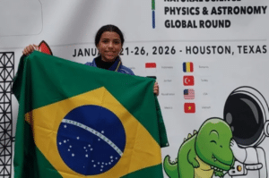Menina brasileira, estudante do ensino fundamental, enfrenta 229 alunos, conquista medalha de ouro em olimpíada de ciência nos EUA