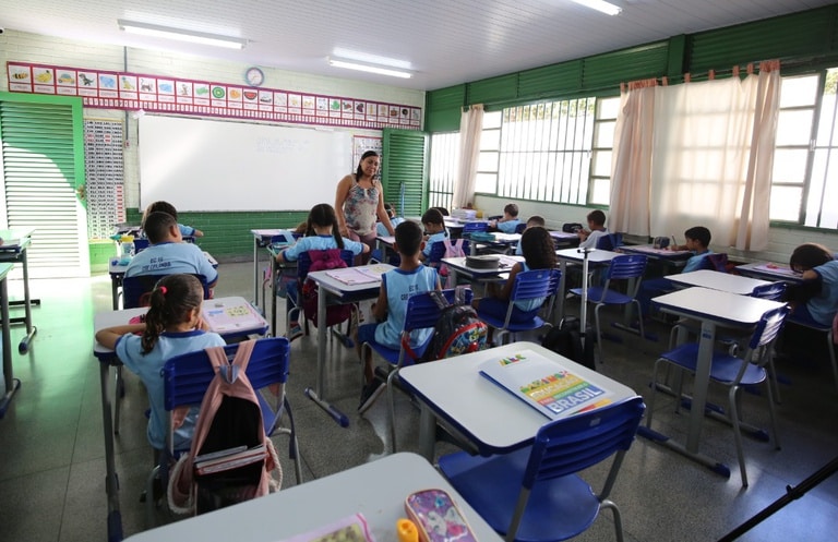 Brasil atinge maior IDHM da história e educação impulsiona oportunidades de qualificação e emprego para milhões de brasileiros