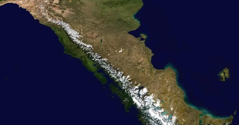Instituto de Geografia revela coletivo de montanha e surpreende estudantes com curiosidades sobre cordilheiras e formações geográficas