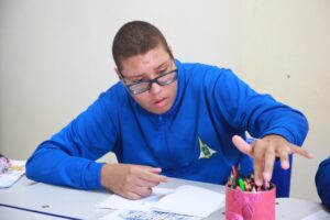 MEC abre adesão à política de educação especial inclusiva e garante recursos para formação de professores e apoio a alunos com deficiência até 8 de junho