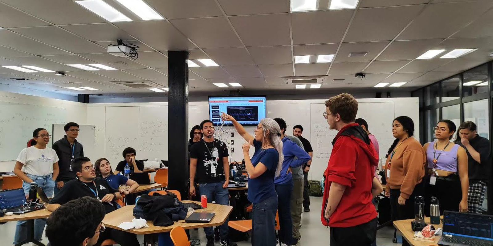 Mensalidades do ensino superior caem e oferecem oportunidade para estudantes que buscam educação de qualidade com custos mais acessíveis em 2026