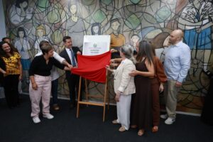 MEC reinaugura mural Educação e reafirma compromisso com a transformação social através da arte e da educação de qualidade