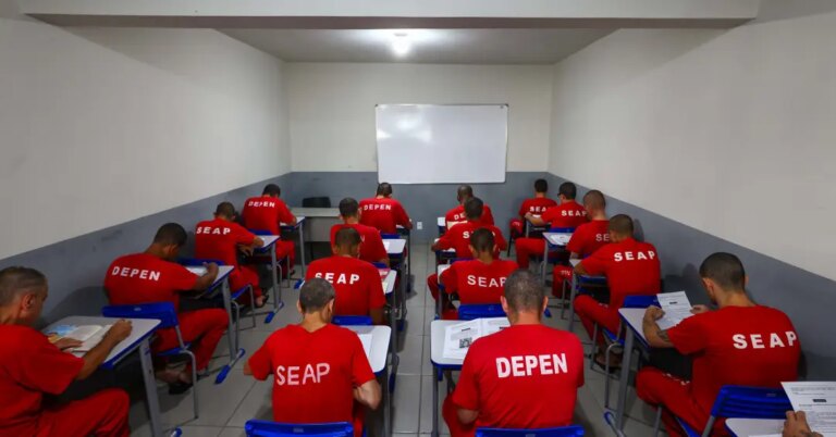 Enem PPL abre oportunidade de remição de pena e certificação para pessoas privadas de liberdade, mudando vidas por meio da educação