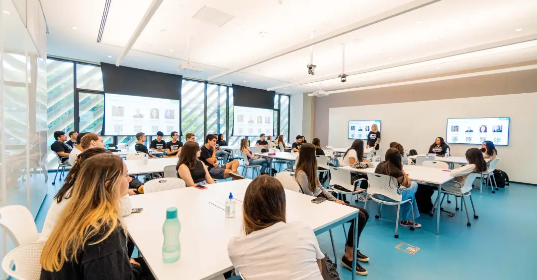 Faculdade Einstein lança graduação em administração com estágios remunerados e formação prática para preparar líderes prontos para o mercado de trabalho
