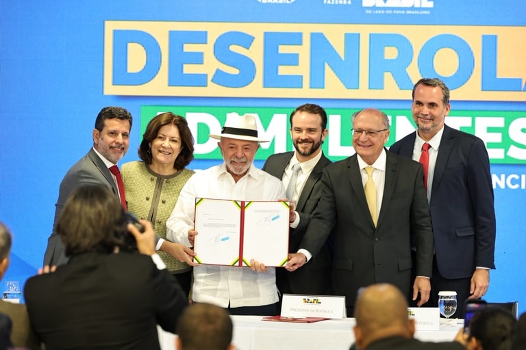 Governo lança Fies Empreendedor e oferece linha de crédito para egressos adimplentes do Fies com foco em oportunidades de empreender e mudar de vida