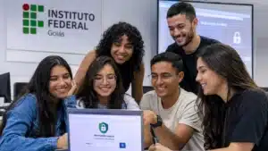 IFG oferece curso gratuito de Navegação na Internet e Segurança na Web com e-book
