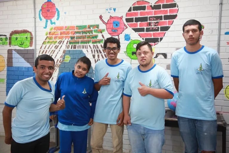 MEC encerra hoje prazo para adesão à política de educação especial e garante inclusão de estudantes com deficiência em todas as escolas do Brasil