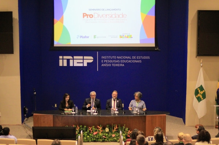 MEC lança programa ProDiversidade com 51 cursos gratuitos e transforma a inclusão na Rede Federal de Educação Profissional