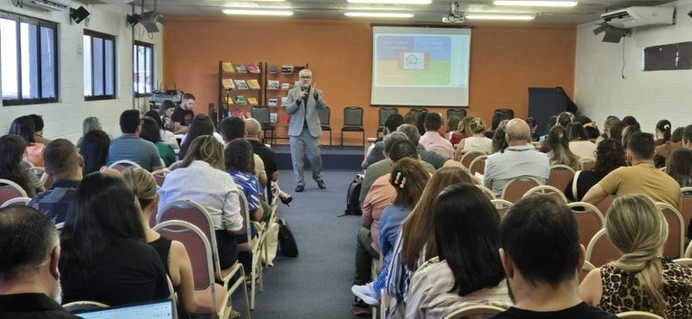 MEC promove encontro no Ceará para fortalecer gestão democrática na educação e abre oportunidades para articulação comunitária e formação profissional