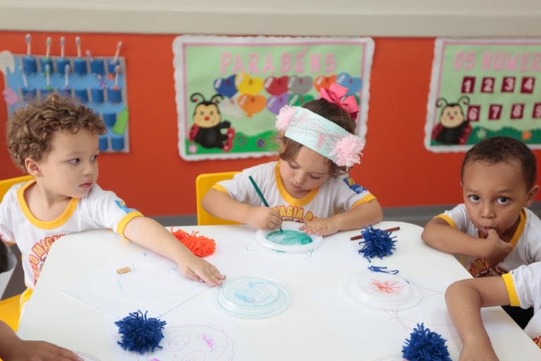 Ministério da Educação lança comunidade de gestores para aprimorar políticas de primeira infância e oferece novas oportunidades de capacitação profissional