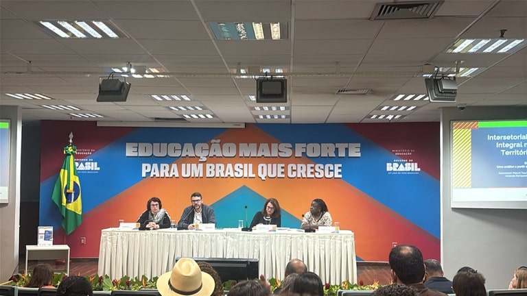 Ministério da Educação lança material sobre educação integral e abre oportunidades para gestores e educadores em todo o Brasil