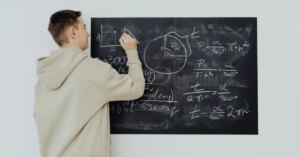 Enem 2025 surpreende com questão de matemática que apenas 9% dos candidatos conseguiram resolver e revela dicas essenciais para quem quer garantir a aprovação em carreiras concorridas