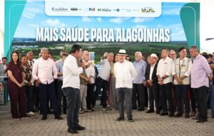 Governo da Bahia recebe 29 novos ônibus escolares que garantem acesso à educação e transformam a vida de estudantes em áreas rurais