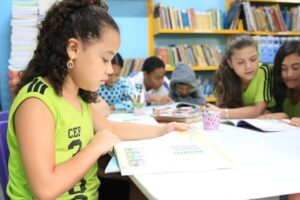 Ministério da Educação libera acesso a materiais sobre educação fiscal para redes de ensino e transforma a formação de estudantes em todo o Brasil
