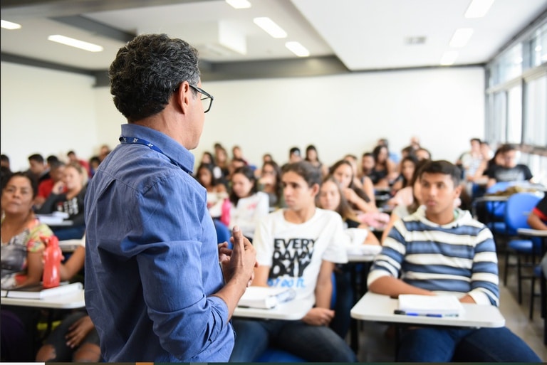 Prouni 2026 encerra inscrições para 471 mil bolsas e oferece oportunidade transformadora para quem busca graduação gratuita
